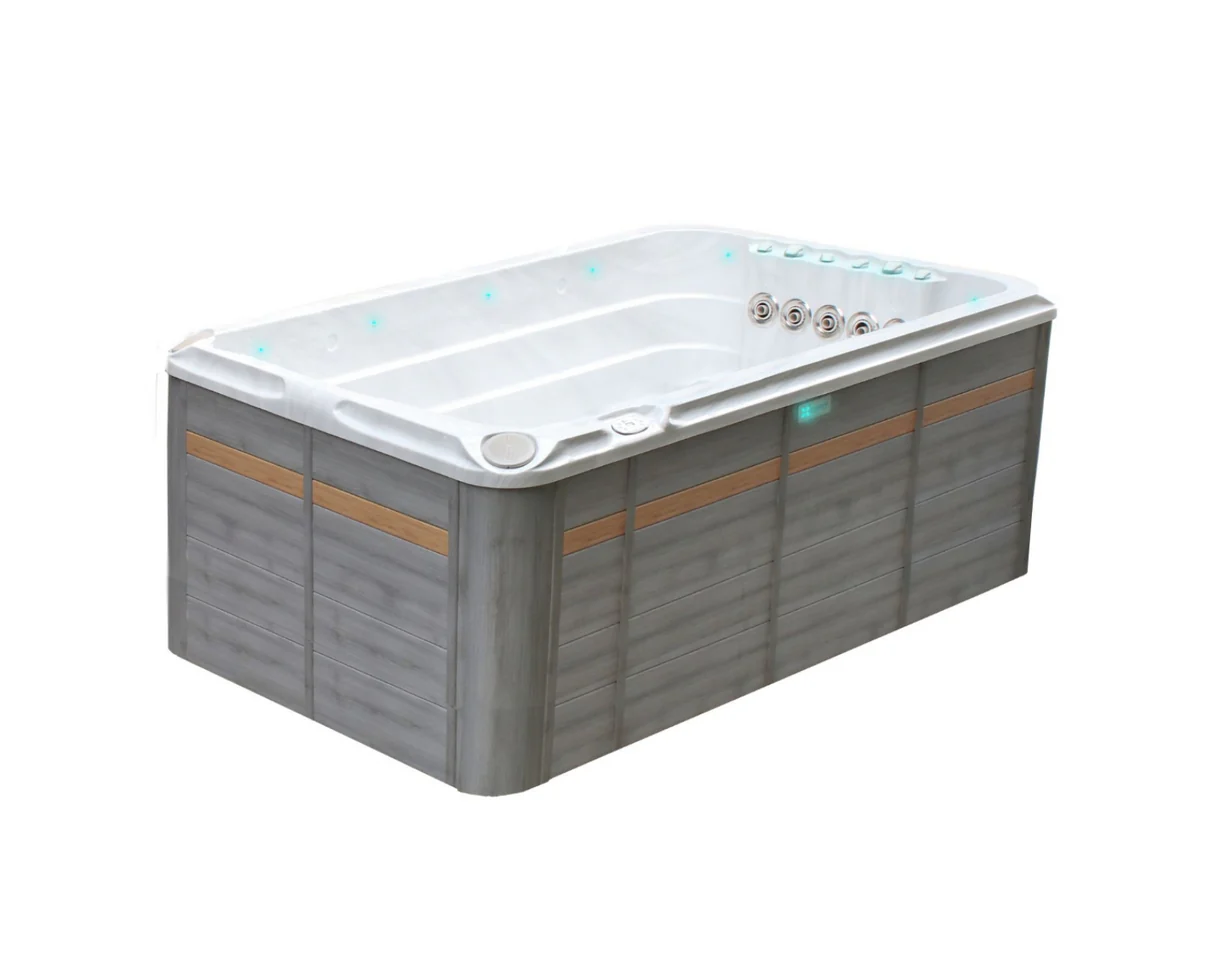 Vasca idromassaggio moderna di grandi dimensioni, con design elegante e spazi per il relax, ideale per esterni.